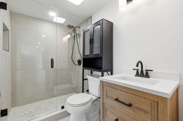 5460 N Ocean Drive 6a, Riviera Beach, FL 33404