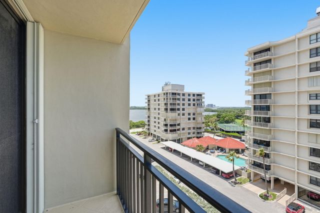 5460 N Ocean Drive 6a, Riviera Beach, FL 33404
