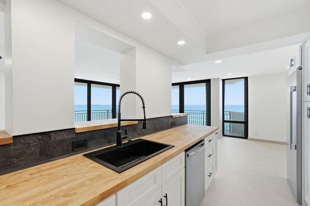 5460 N Ocean Drive 6a, Riviera Beach, FL 33404
