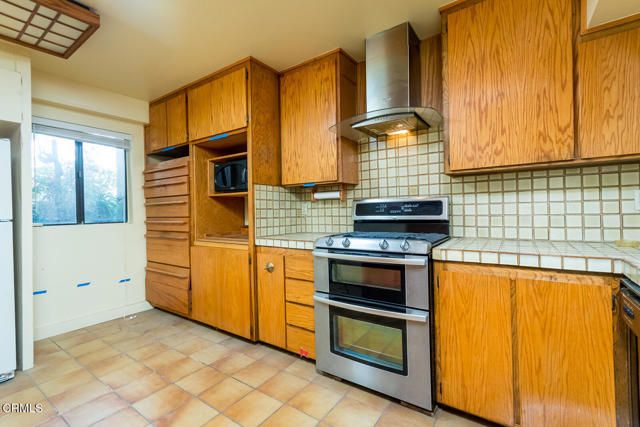 5 Faircliff Court, Glendale, CA 91206