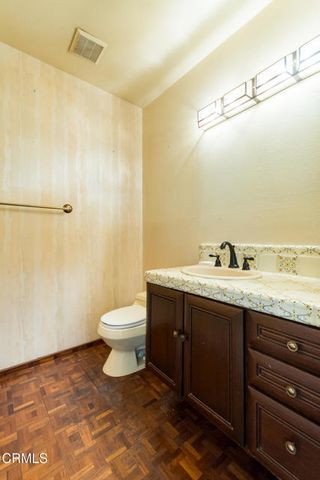 5 Faircliff Court, Glendale, CA 91206