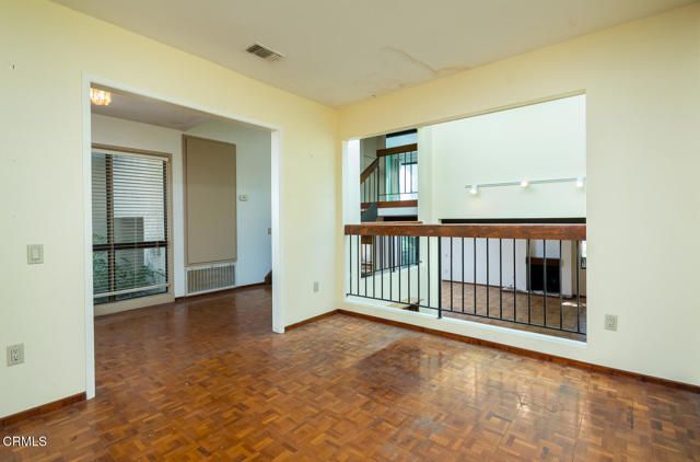 5 Faircliff Court, Glendale, CA 91206