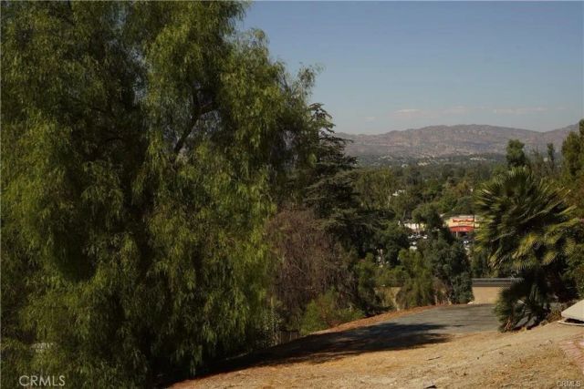 22636 Avenue San Luis, Woodland Hills, CA 91364