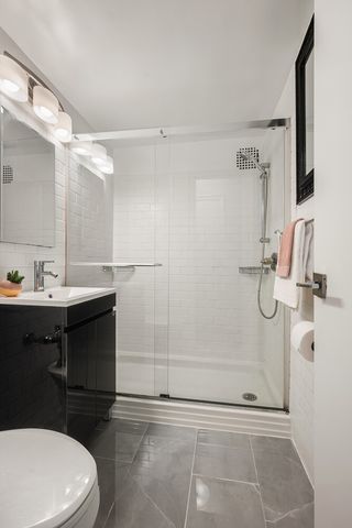 5 Tudor City Pl Apt 339, New York City, NY 10017