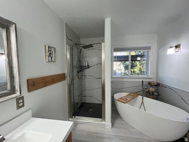 10945 S HYRUM PL, Sandy, UT 84070