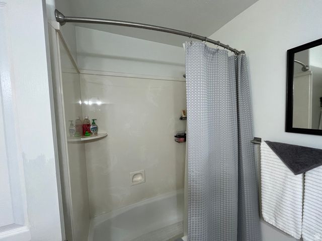 10945 S HYRUM PL, Sandy, UT 84070