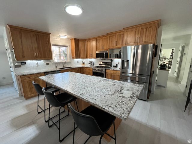 10945 S HYRUM PL, Sandy, UT 84070