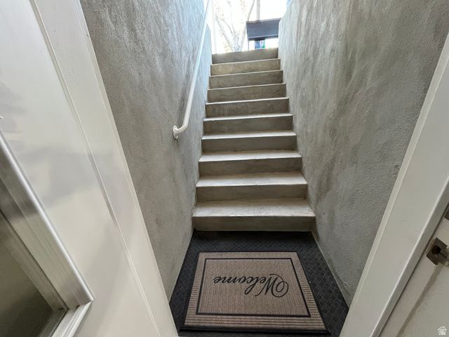 10945 S HYRUM PL, Sandy, UT 84070