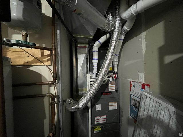 10945 S HYRUM PL, Sandy, UT 84070