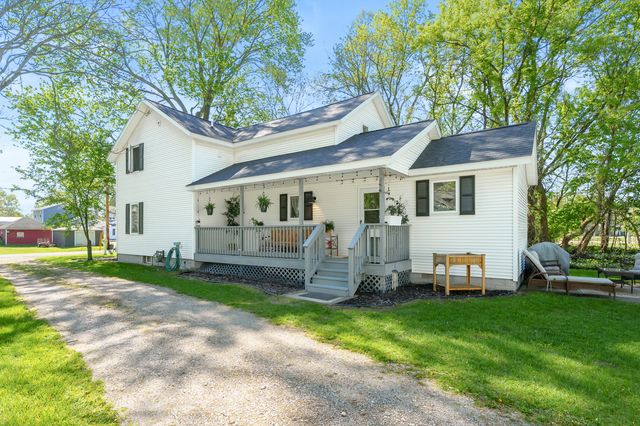 115 E Maple Street, Plainwell City, MI 49080