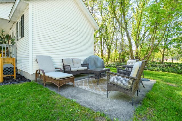115 E Maple Street, Plainwell City, MI 49080