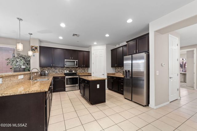 12309 N Wind Runner Pw Parkway N, Marana, AZ 85658