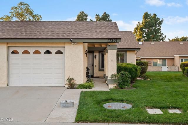 17207 Village 17, Camarillo, CA 93012