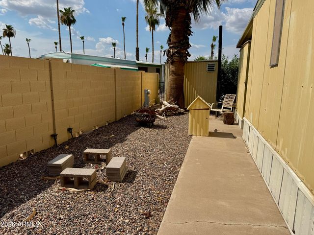 10220 E APACHE Trail 220, Apache Junction, AZ 85120