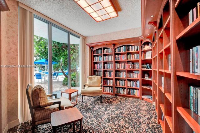3600 Mystic Pointe Dr 306, Aventura, FL 33180