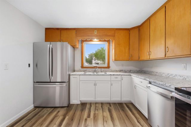 1014 24TH STREET, Two Rivers, WI 54241
