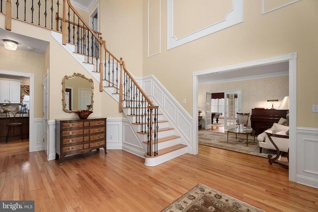 7 SILVER MAPLE CT, Belle Mead, NJ 08502