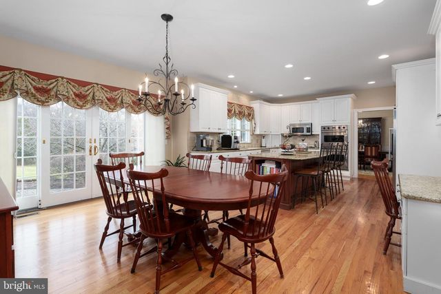 7 SILVER MAPLE CT, Belle Mead, NJ 08502