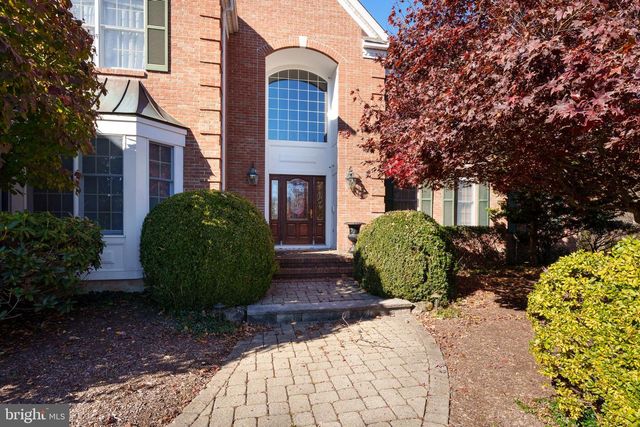 7 SILVER MAPLE CT, Belle Mead, NJ 08502