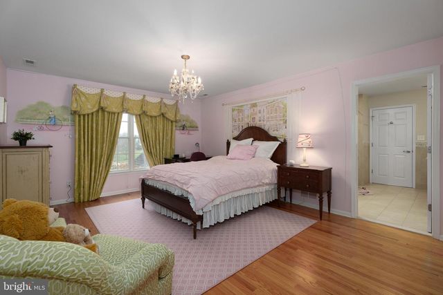7 SILVER MAPLE CT, Belle Mead, NJ 08502
