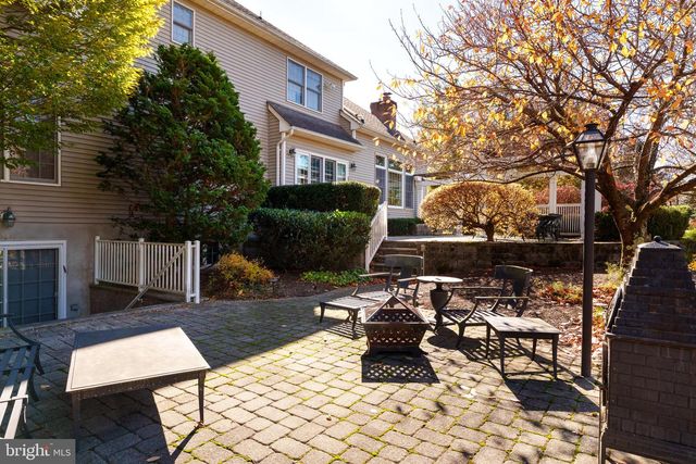 7 SILVER MAPLE CT, Belle Mead, NJ 08502