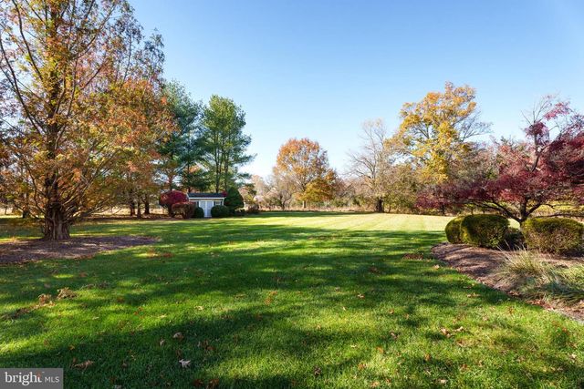 7 SILVER MAPLE CT, Belle Mead, NJ 08502