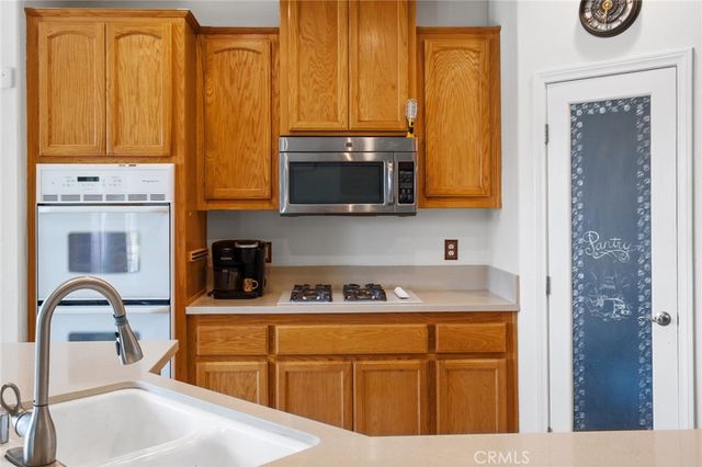 17112 Century Plant, Apple Valley, CA 92307