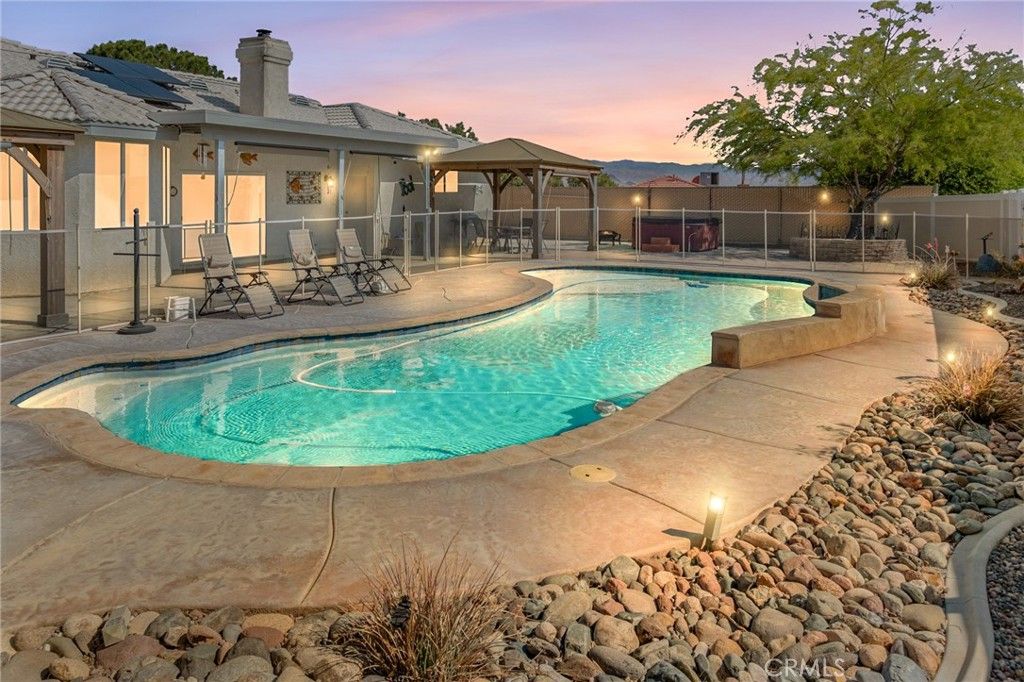 Image 1 of property listing at 17112 Century Plant, Apple Valley, CA 92307