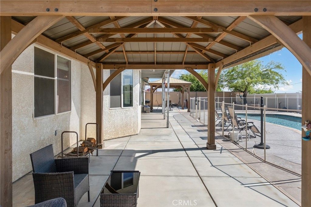 Image 46 of property listing at 17112 Century Plant, Apple Valley, CA 92307