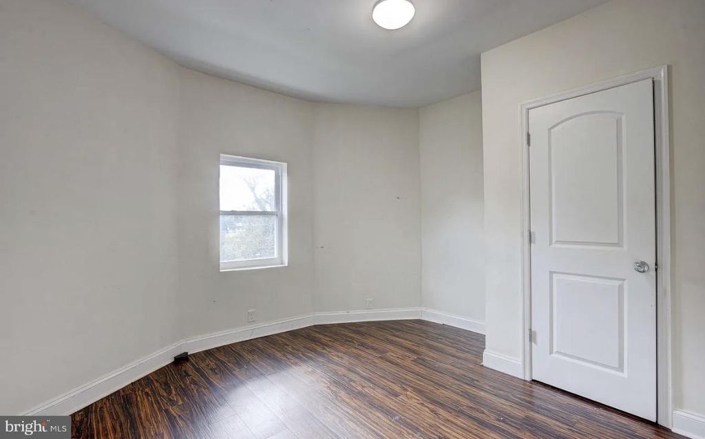 Image 29 of property listing at 712 WINSTON AVE, Baltimore, MD 21212
