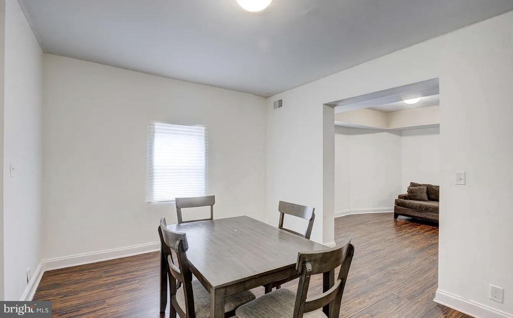 Image 33 of property listing at 712 WINSTON AVE, Baltimore, MD 21212