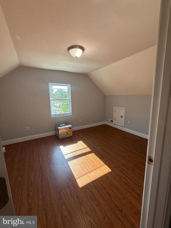 Image 34 of property listing at 712 WINSTON AVE, Baltimore, MD 21212