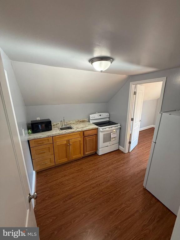 Image 36 of property listing at 712 WINSTON AVE, Baltimore, MD 21212