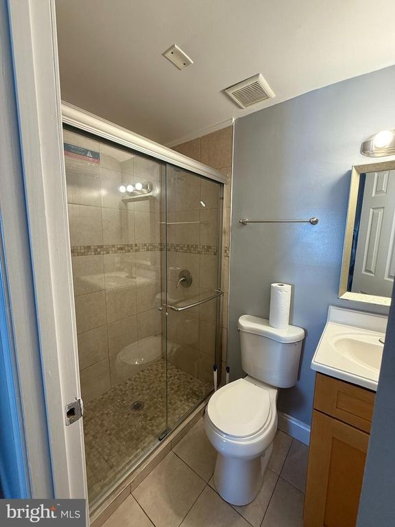 Image 39 of property listing at 712 WINSTON AVE, Baltimore, MD 21212