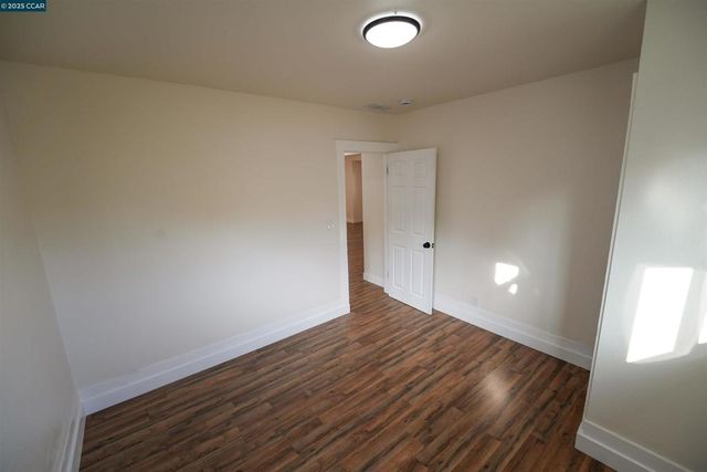 1360 99th ave, Oakland, CA 94603