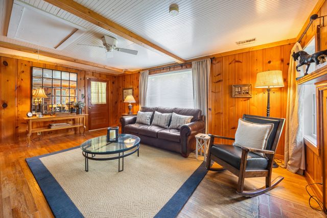4335 Highway 48, N, Nunnelly, TN 37137