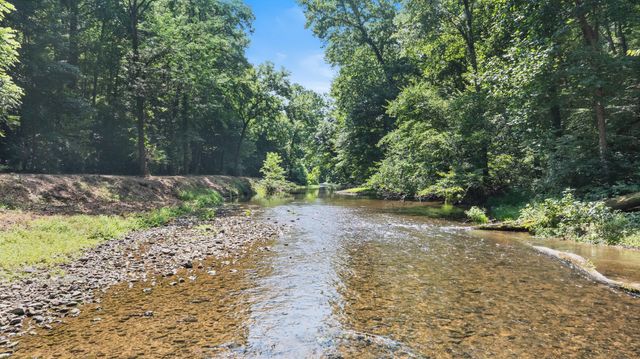 4335 Highway 48, N, Nunnelly, TN 37137