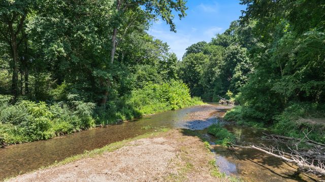 4335 Highway 48, N, Nunnelly, TN 37137