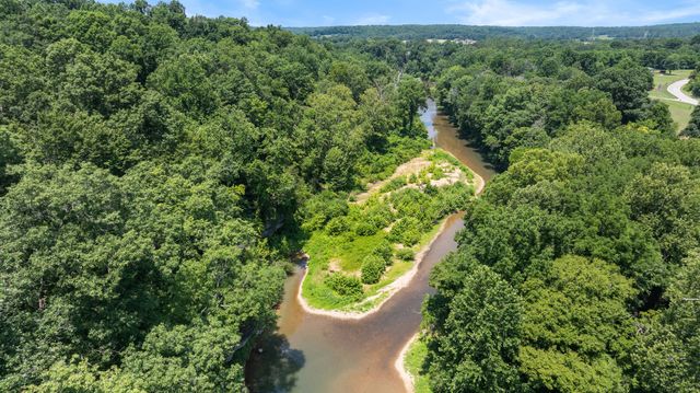 4335 Highway 48, N, Nunnelly, TN 37137