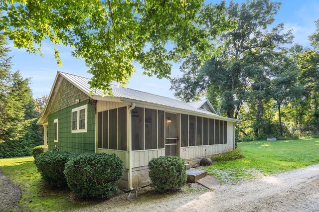 4335 Highway 48, N, Nunnelly, TN 37137