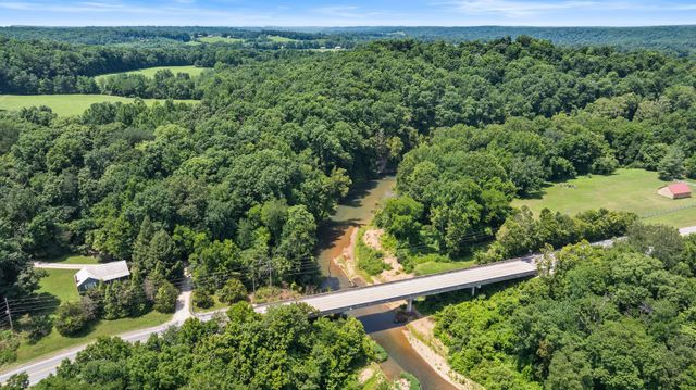 4335 Highway 48, N, Nunnelly, TN 37137