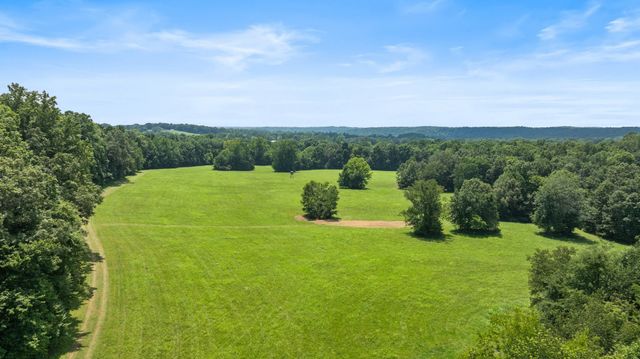 4335 Highway 48, N, Nunnelly, TN 37137