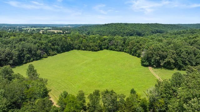 4335 Highway 48, N, Nunnelly, TN 37137