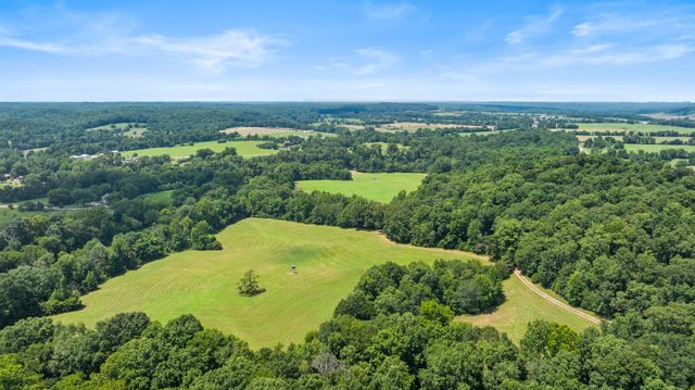 4335 Highway 48, N, Nunnelly, TN 37137