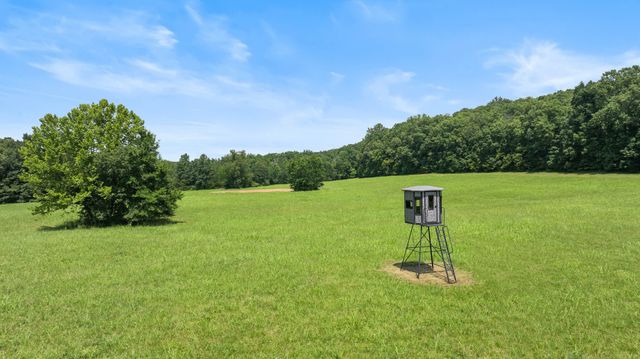 4335 Highway 48, N, Nunnelly, TN 37137