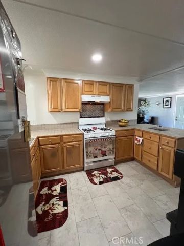 4901 Green River Rd 104, Corona, CA 92878