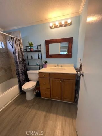 4901 Green River Rd 104, Corona, CA 92878
