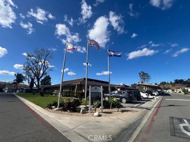 4901 Green River Rd 104, Corona, CA 92878