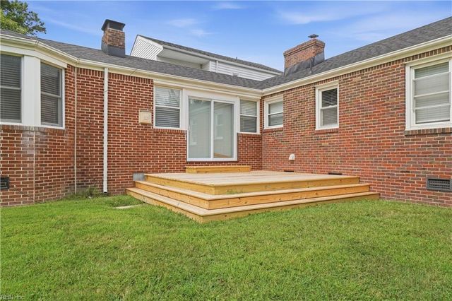 5217 Bonneydale RD, Virginia Beach, VA 23464