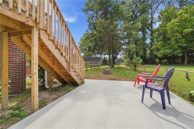 5217 Bonneydale RD, Virginia Beach, VA 23464